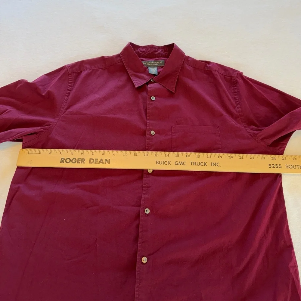 Men's Dark Red Short Sleeve XL Button Down Classic Fit Shirt Banana Republic